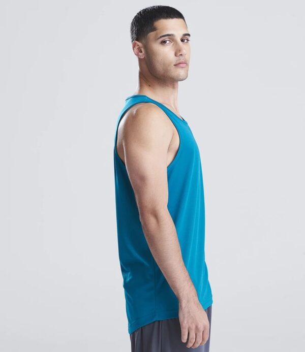 WH-BLANK-TK-UN-Jade-model-right Sport Vest, Jade